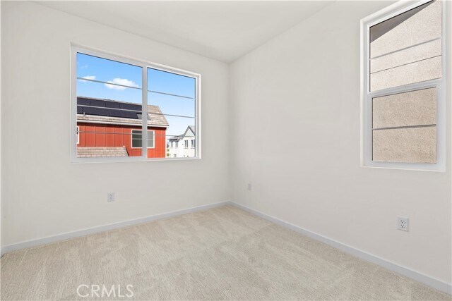 Building Photo - 12985 Royale Dr