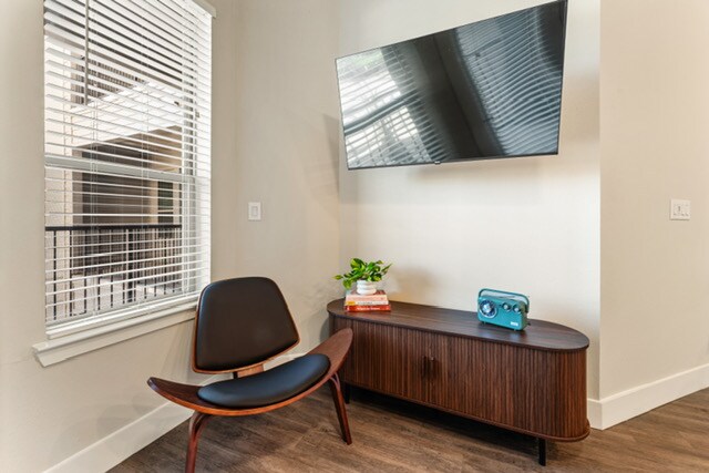 Building Photo - 25120 Panther Bend Ct