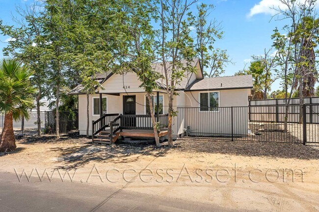 Building Photo - 434 Highland Ave