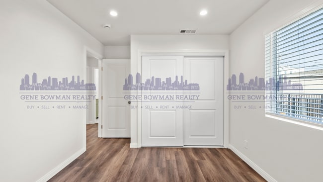 Building Photo - Spacious 3-Bedroom Home in Prime National City Location – Modern Amenities Included