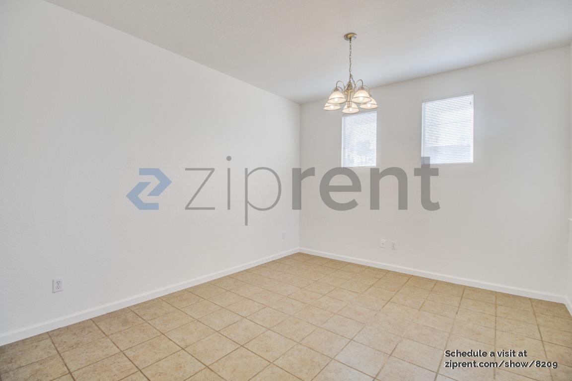 Building Photo - 808 Ann Marie Dr