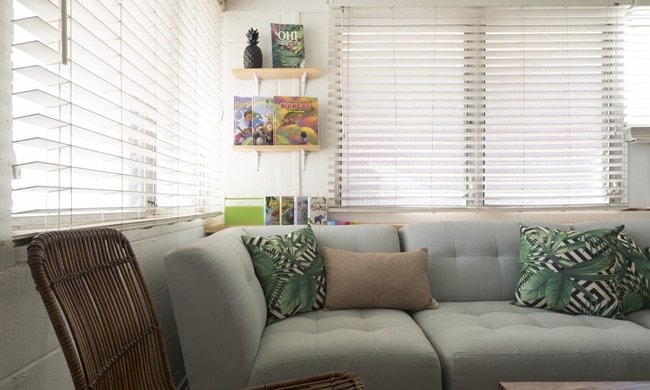 Living Room with Bench couch and TV - 3254 Mokihana St