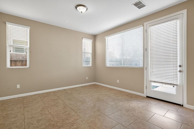 Building Photo - 3751 Amity Ln