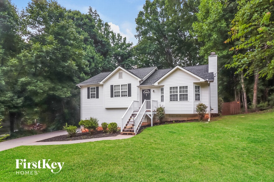 Building Photo - 358 Farm Brook Ln