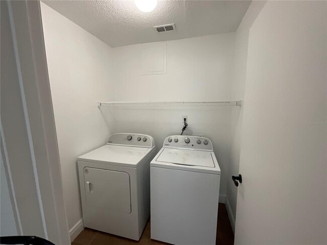 Building Photo - 745 Riggs Cir