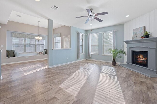 Building Photo - 2809 Coral Valley Dr