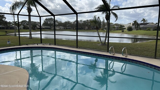 Building Photo - 3634 Heron Dr
