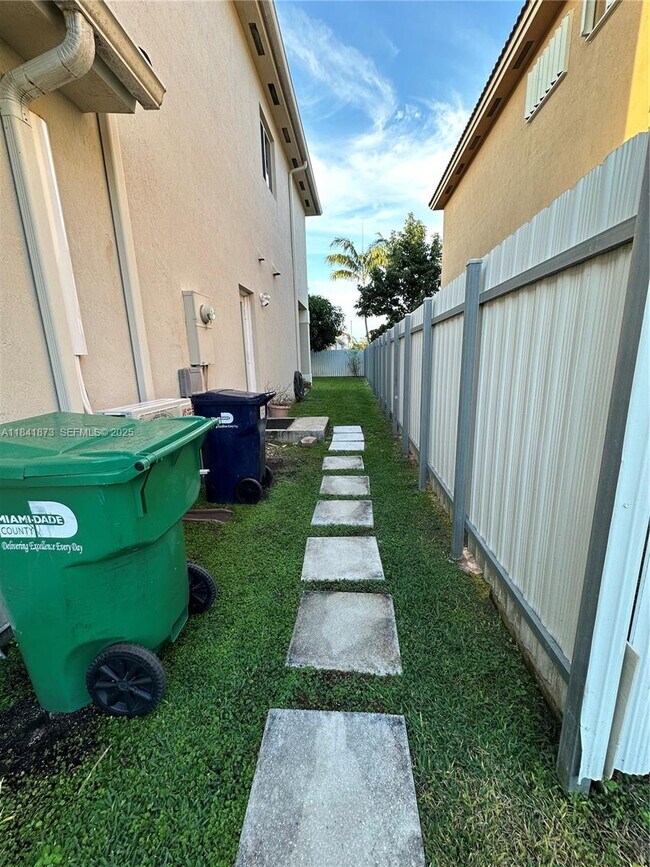 Building Photo - 15603 SW 178th St