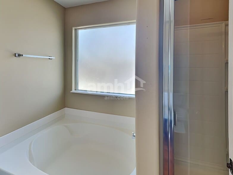 Building Photo - 8002 Ginger Park Dr