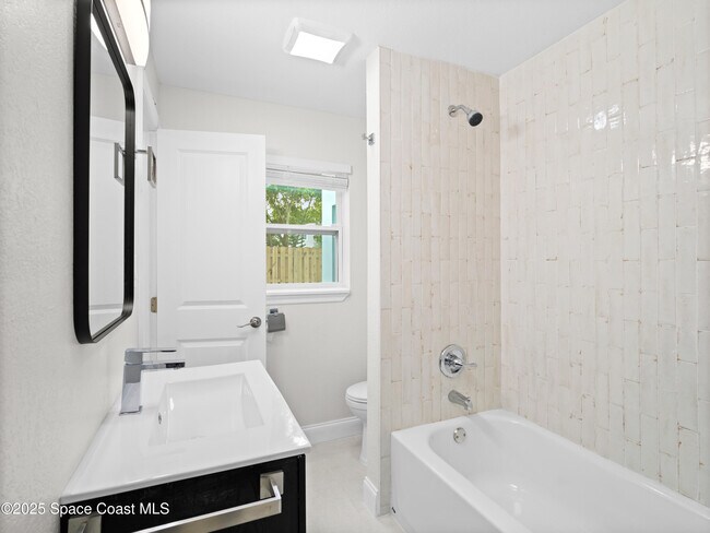 Building Photo - 101 Deland Ave