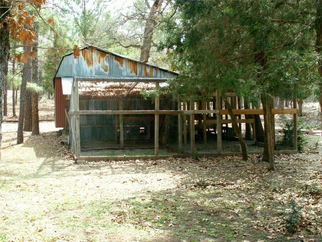 Building Photo - 143 Old Piney Trail