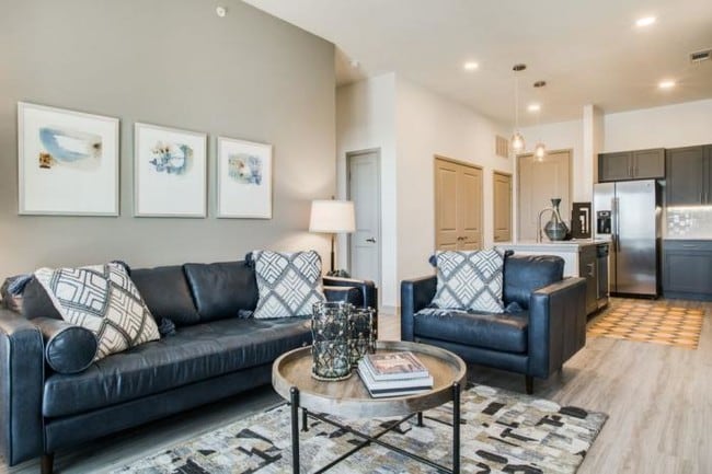 Building Photo - 2 bedroom in Dallas TX 75235