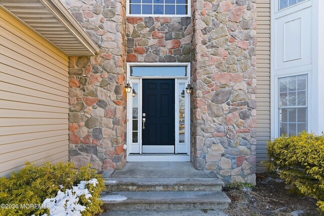 Building Photo - 69 Fortune Ct