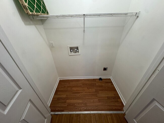 Building Photo - 4 Bed/2 Bath near downtown Clayton