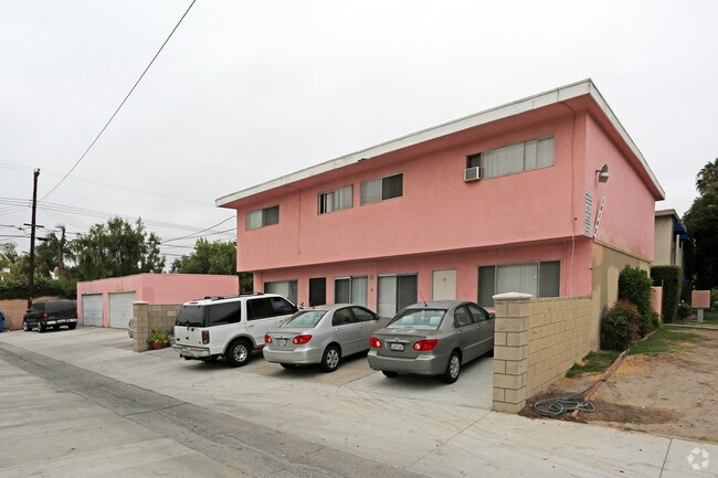 Primary Photo - 14142 Buena St