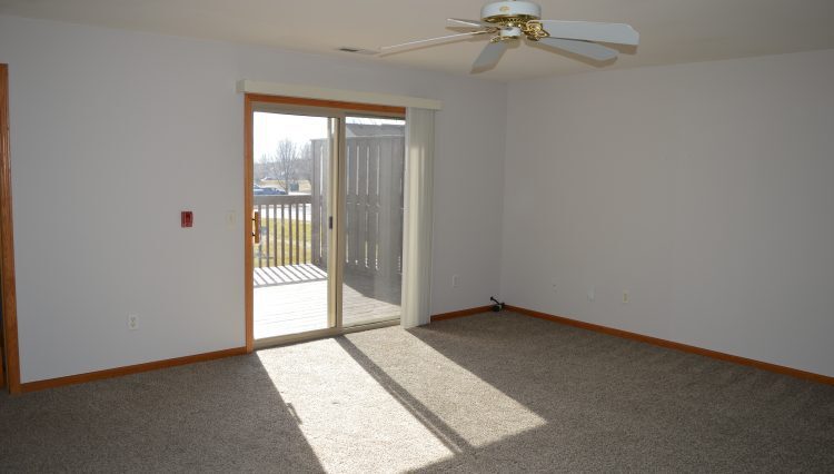 Building Photo - 397 Country Clover Dr