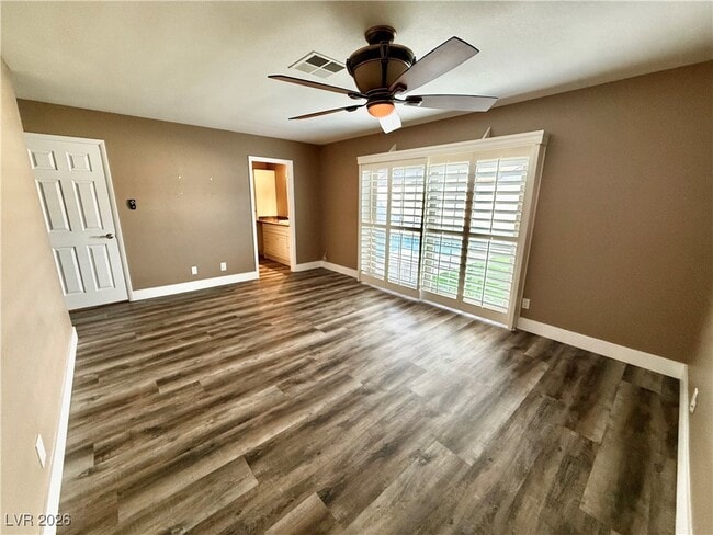 Building Photo - 6236 W Elmira Dr