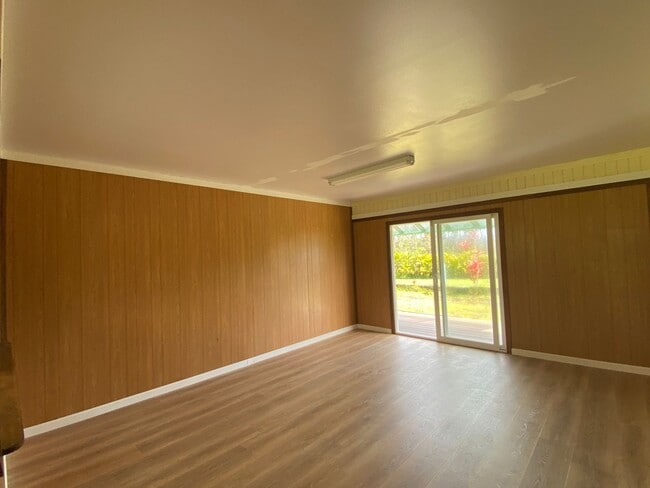 Building Photo - 3/2 Orchidland Estates-Pet Friendly