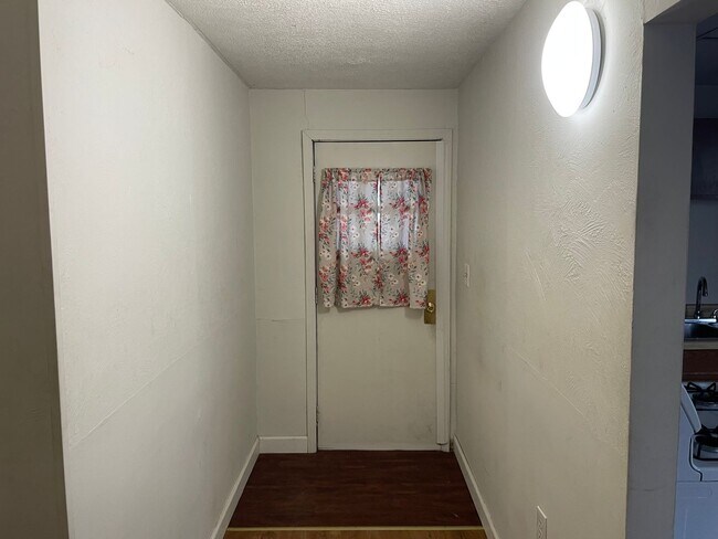 Building Photo - 20 Franklin St