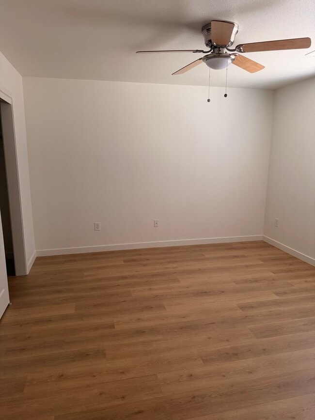 Building Photo - Updated 3-bedroom, 2-bath home in Redding