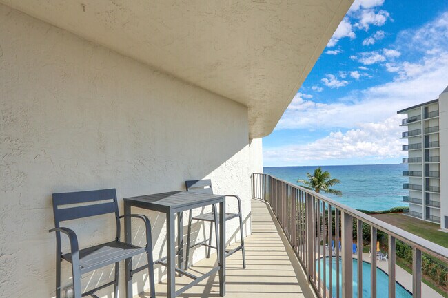 Building Photo - 5420 N Ocean Dr