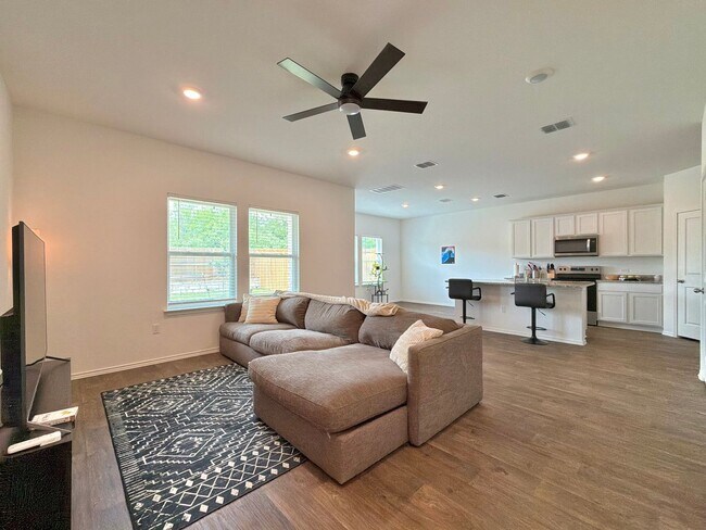 Building Photo - 14812 Afleet Alex St