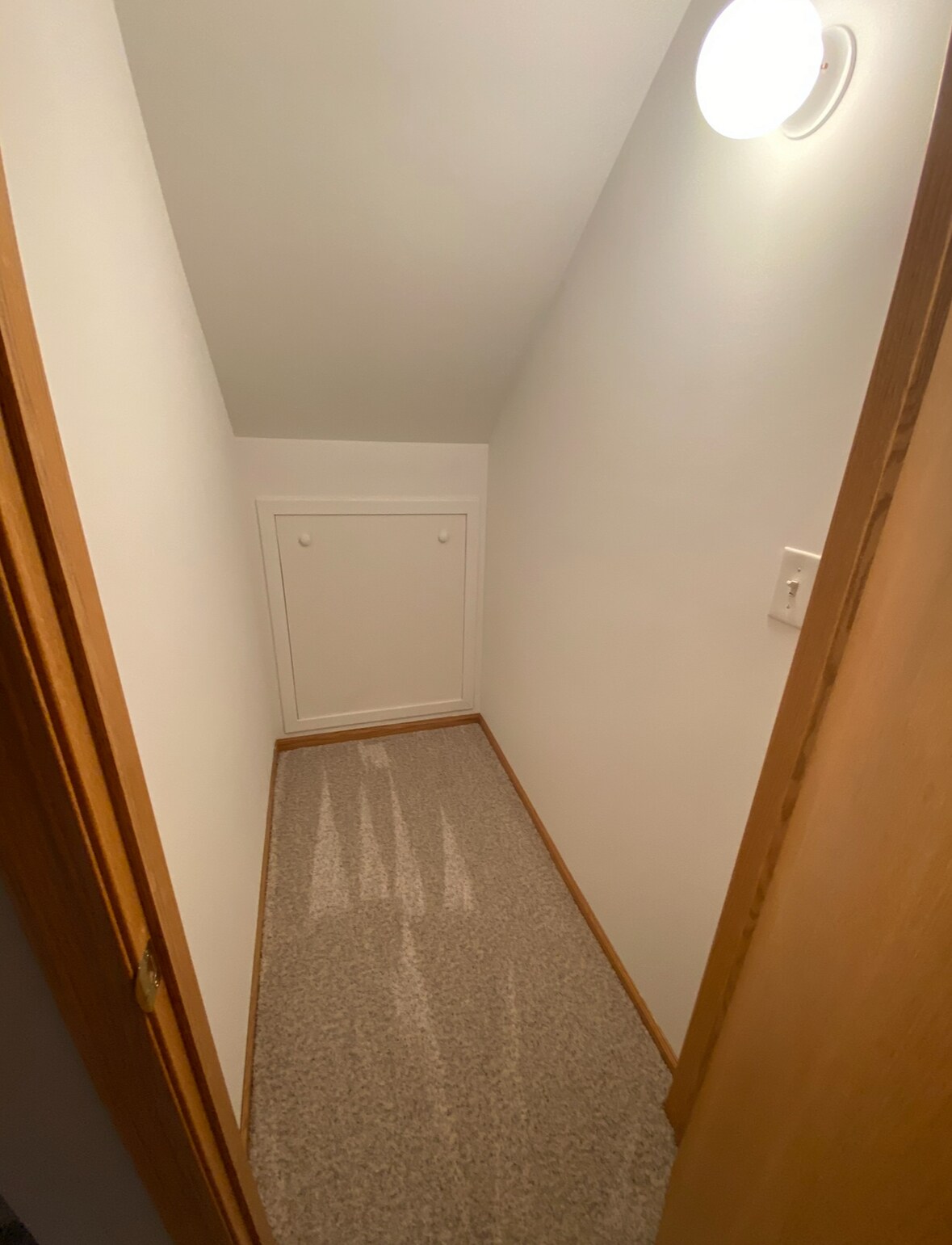 Storage space - 9406 Huber Ct