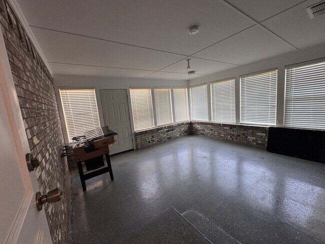 Building Photo - 1610 Aldrich Ave