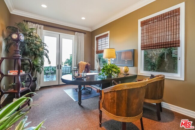Building Photo - 7391 W Coastal View Dr