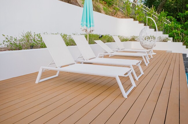 Building Photo - 25879 Chalmers Pl