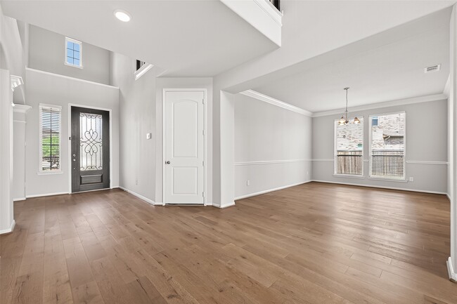 Building Photo - 19103 Goodnight Peak Tr