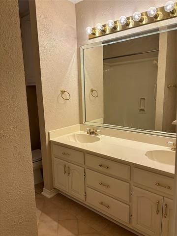 Building Photo - 1208 Red Bird Ln