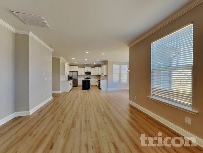 Building Photo - 50 Gallery Park Dr