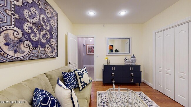 Building Photo - 312 Riviera Dr