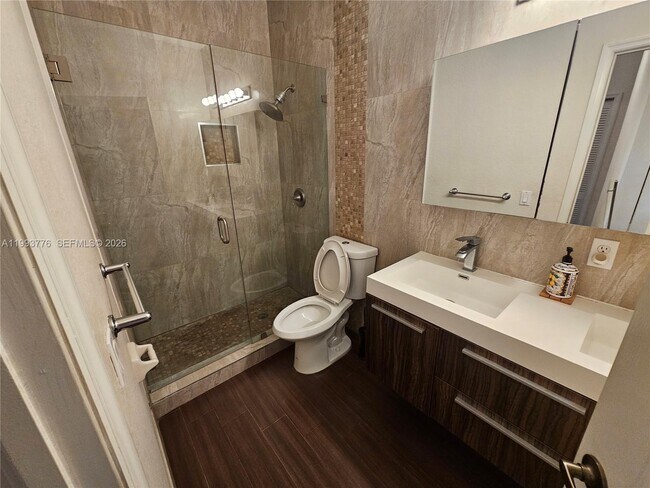 Building Photo - 11384 NW 84th Terrace