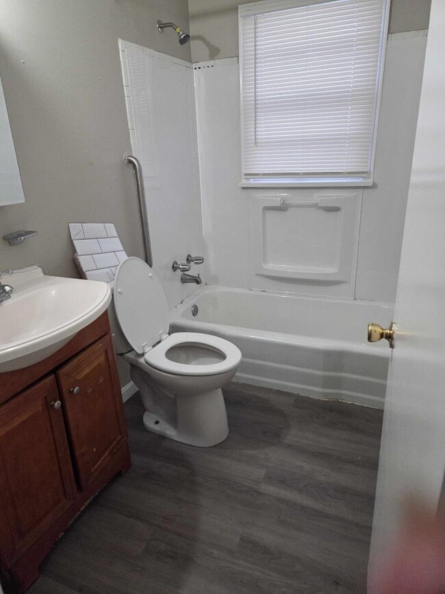 Building Photo - 4178 Churchman Ave