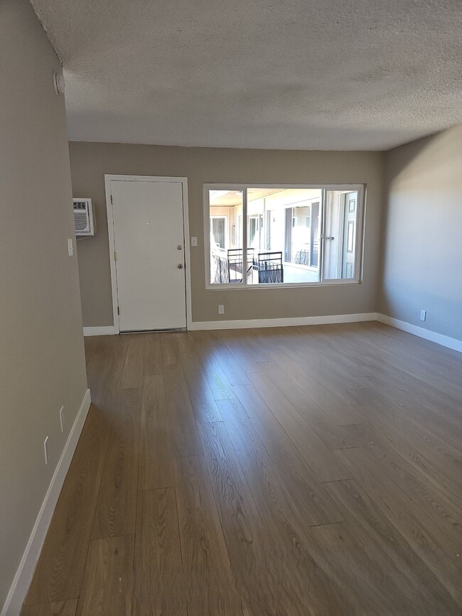 Building Photo - 8334 Willis Ave