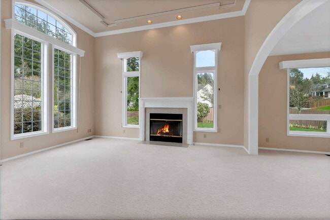 Building Photo - Rare Short-Term Rental Opportunity | Beautiful Custom Home with Flexible 6-Month & Month-to-Month...
