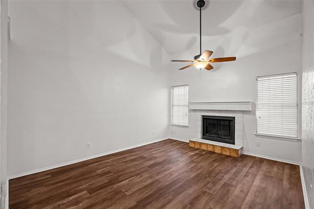 Building Photo - 812 Creekside Dr