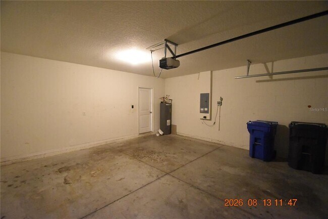 Building Photo - 10233 Mangrove Well Rd