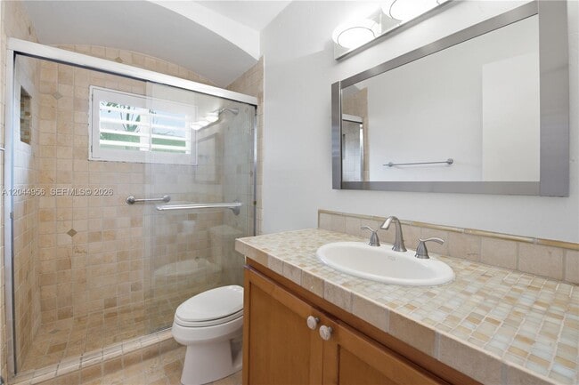 Building Photo - 7220 SW 53rd Ct