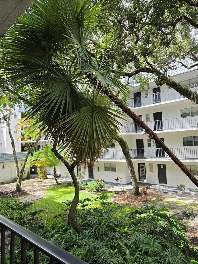 Building Photo - 3280 Spanish Moss Terrace