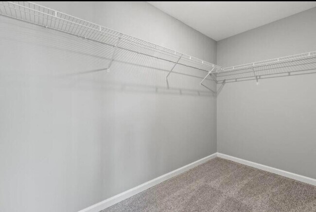 Building Photo - 301 Krauss Dr