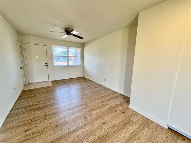 Building Photo - 4101 Lenore Dr