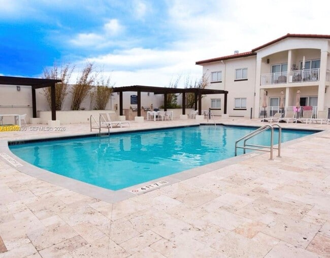 Building Photo - 10950 NW 82nd St