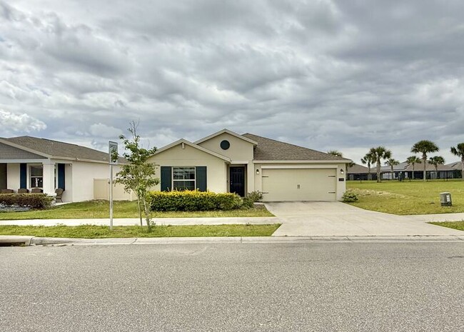 Building Photo - 129 Bergamot Lp