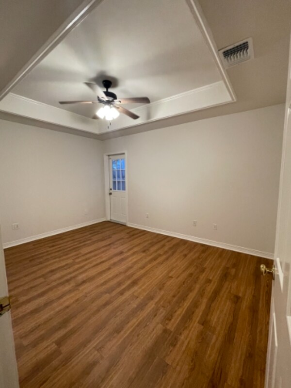 Building Photo - 3321 Raleigh Pl
