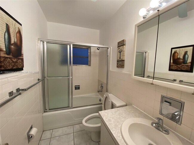 Building Photo - 1050 Atlantic Shores Blvd