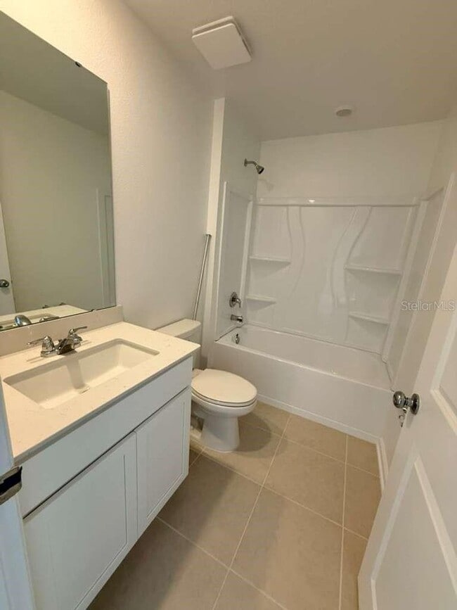 Building Photo - BRAND NEW home in beautiful Lake Wales