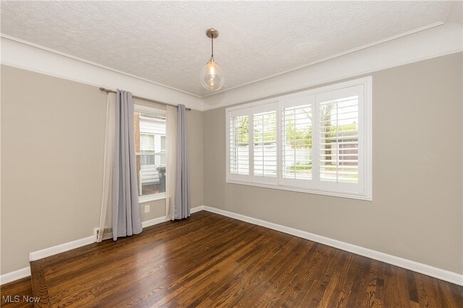 Building Photo - 3702 Glencairn Rd
